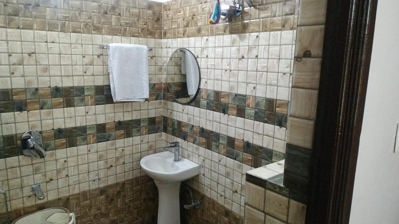 אמריצר Mye Homestay 1 Near Golden Temple מראה חיצוני תמונה